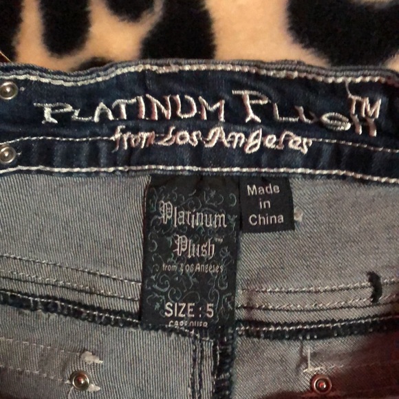 Platinum Plush Good Quality Jeans - Picture 3 of 4